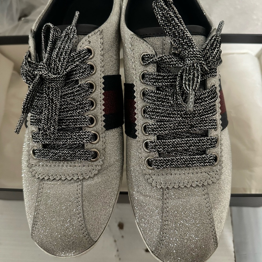 Gucci shoes